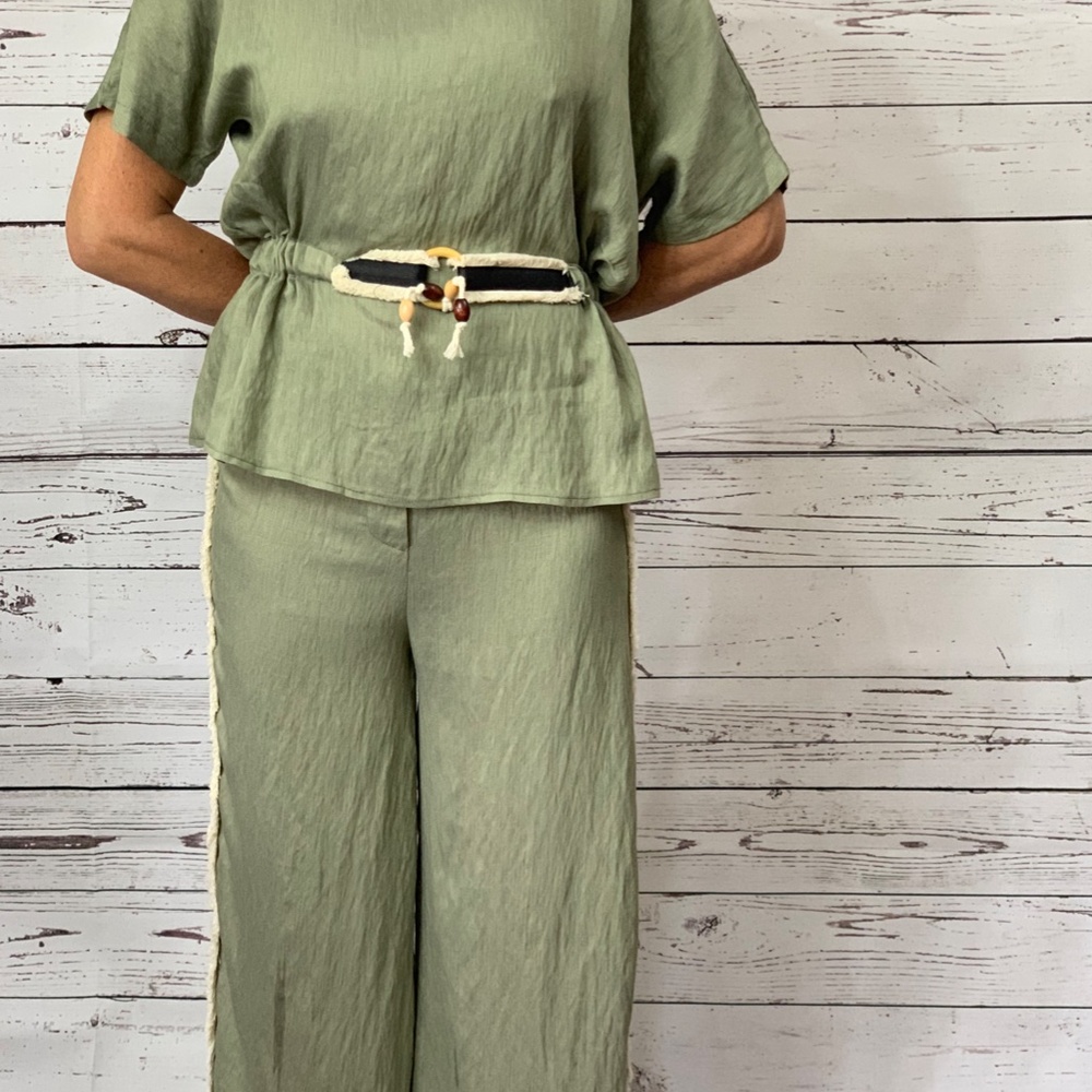 2 piece set